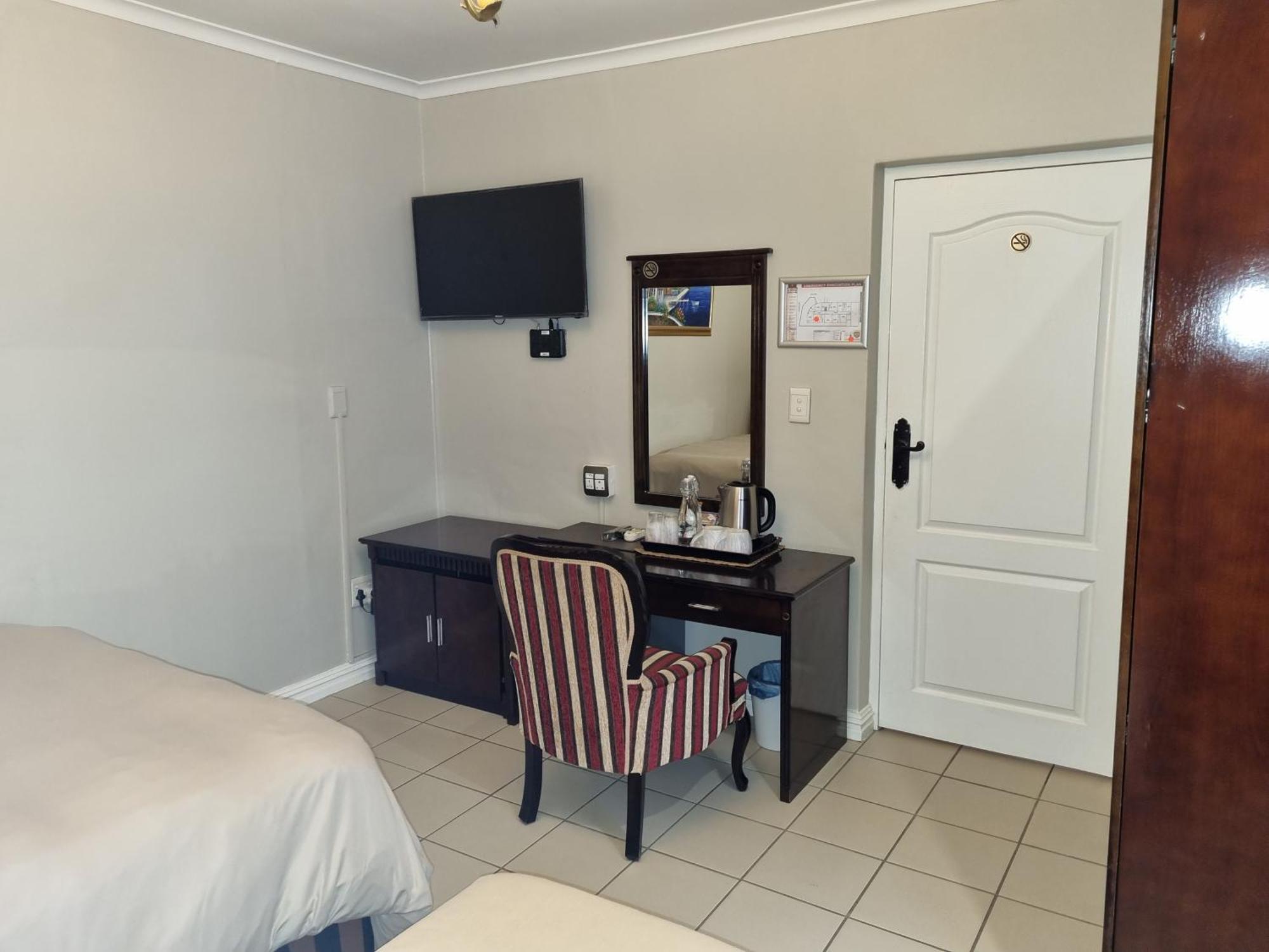 Savoy Lodge Kaapstad Buitenkant foto